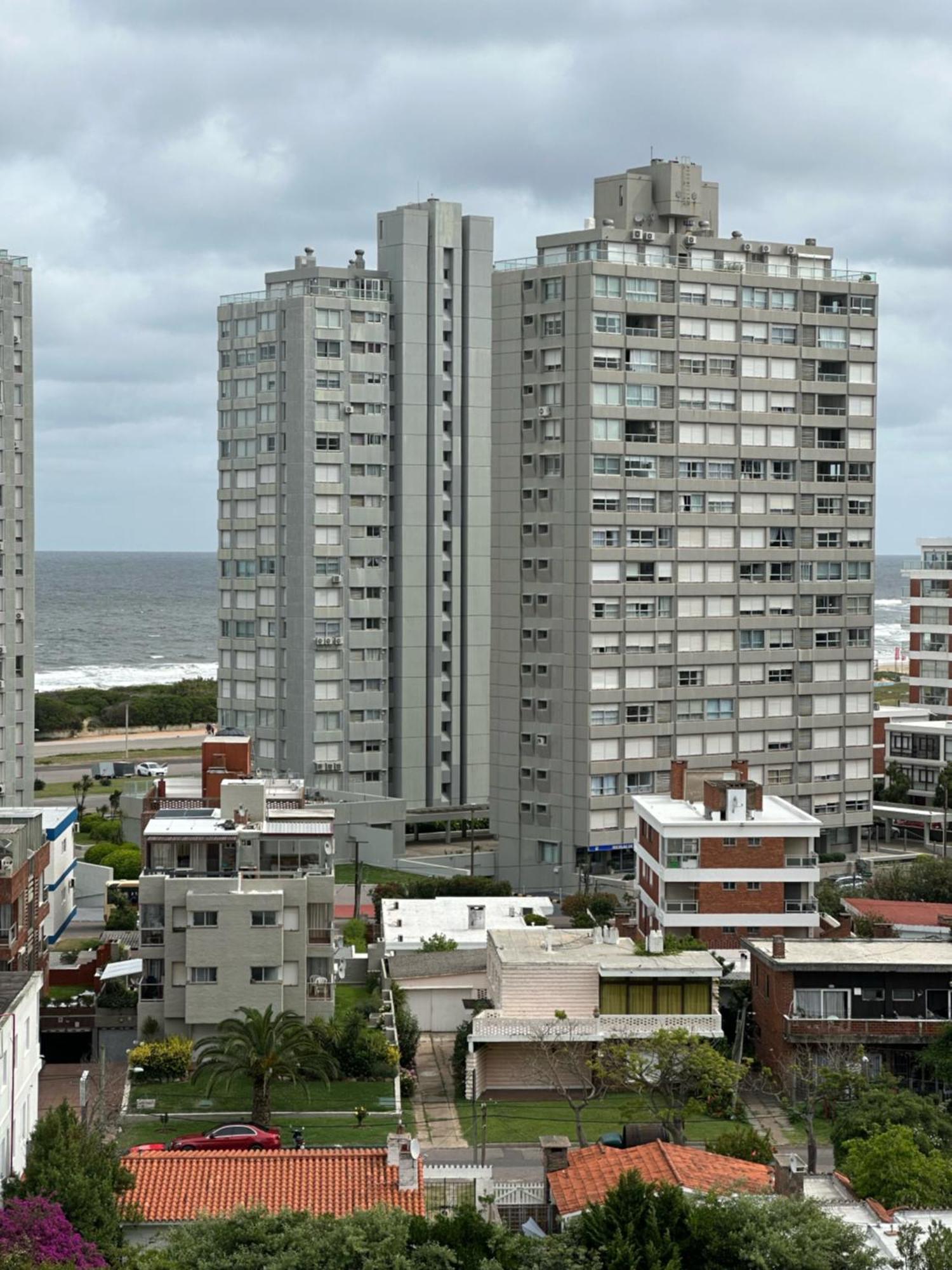 Hermoso Apartamento, Torre De Categoria Long Beach, En La Mejor Ubicacion De Punta Del Este Esterno foto