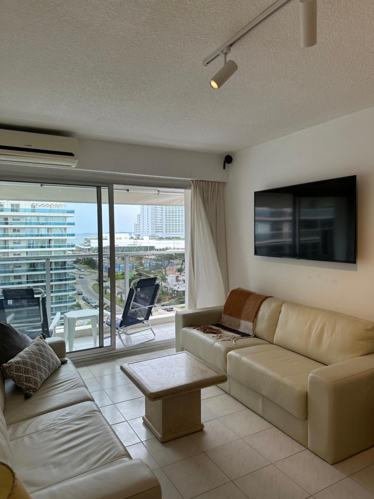 Hermoso Apartamento, Torre De Categoria Long Beach, En La Mejor Ubicacion De Punta Del Este Esterno foto